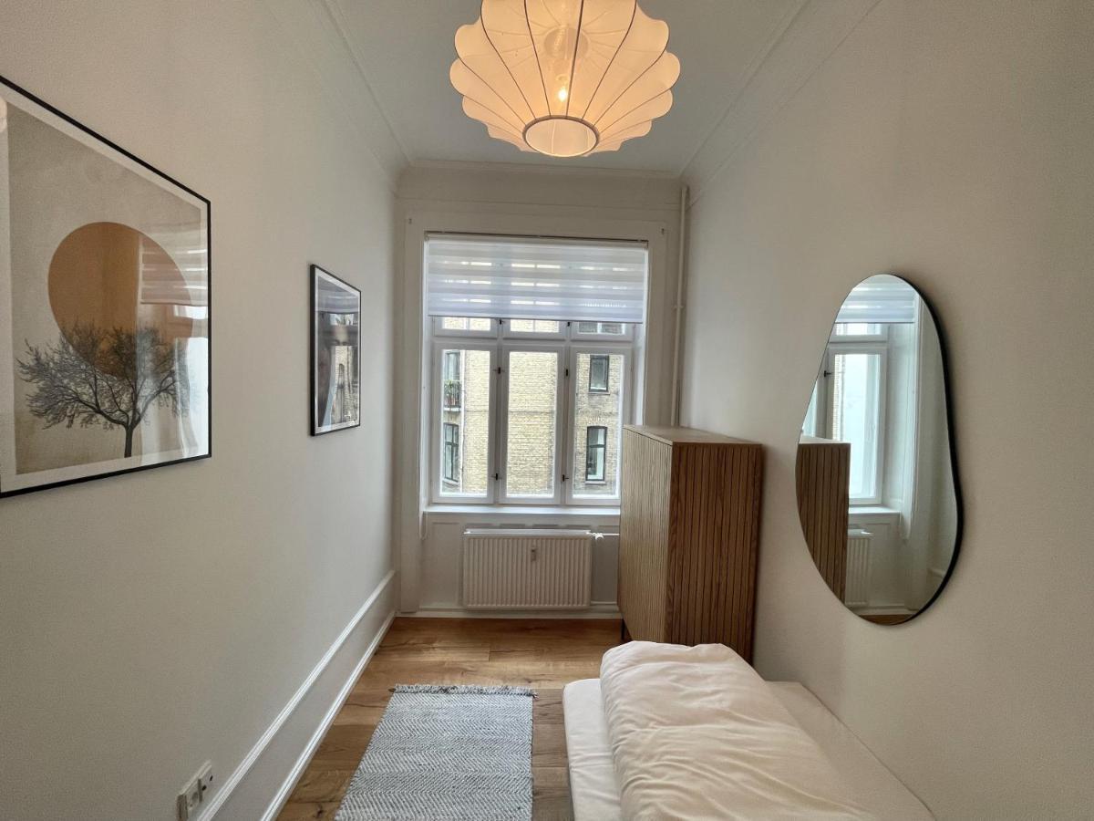Beautiful 3 Bedroom Flat Next To The Marble Church Copenhaga Exterior foto